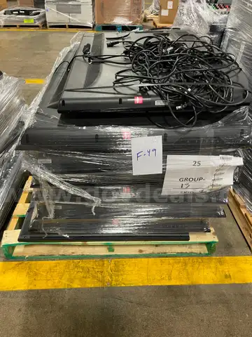 Lot of (8) Flatscreen TVs