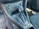2017 Ford Focus SE SEDAN 4-DR, 2.0L L4