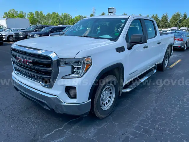 2020 GMC Sierra 1500 CREW CAB 2WD PICKUP 4-DR, 4.3L V6