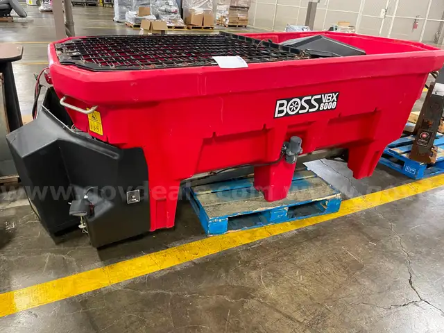 Boss VBX8000 Salt Spreader