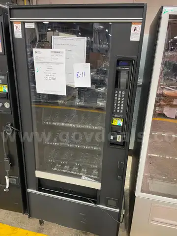 National Chilled Vending Machine, Model 765