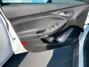 2016 Ford Focus SE SEDAN 4-DR, 2.0L L4