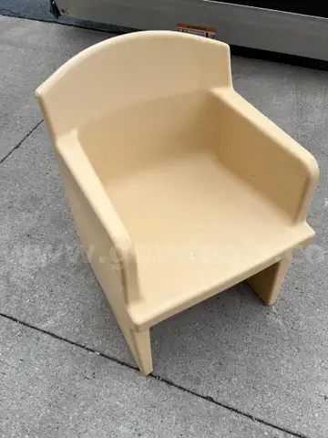 Lot of 200 Sand-Filled Chairs