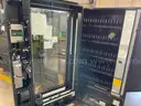 Royal Vending Machine, Model 8000V