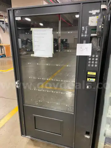 AMS Vending Machine, Model AMS 39-640