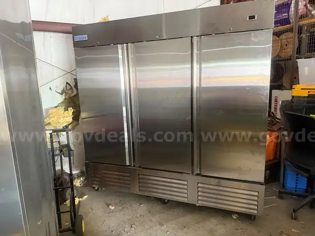 Empura Freezer, Model E-KAB81R