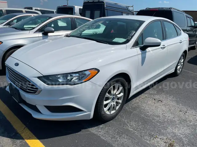 2017 Ford Fusion SEDAN 4-DR, 2.5L L4