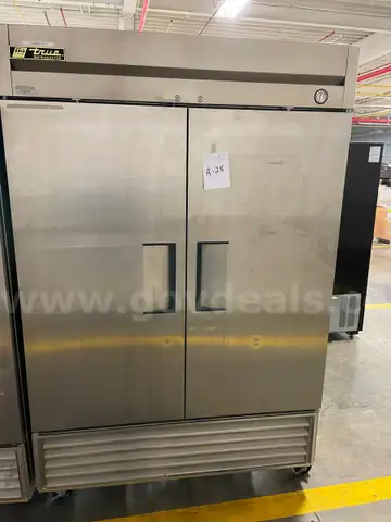 True Refrigerator Double-Door, Model T-49