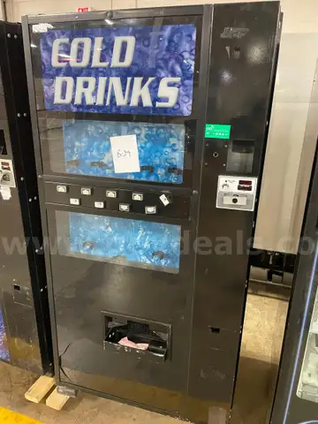 Dixie-Narco Vending Machine, Model 501E