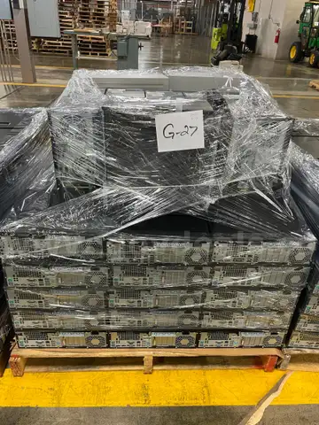 Lot of HP Desktop PCs