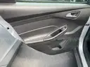 2017 Ford Focus SE SEDAN 4-DR, 2.0L L4