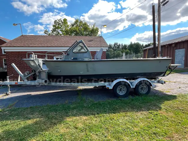 2003 Almar 21 ft. Side Steer Boat with Trailer
