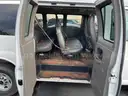2016 GMC Savana 3500 Passenger VAN, 4.8L V8