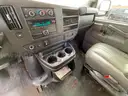 2016 GMC Savana 3500 Passenger VAN, 4.8L V8