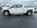 2020 GMC Sierra 1500 4WD CREW CAB PICKUP 4-DR, 4.3L V6