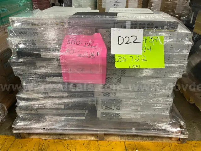 Lot of Cisco Switches and Other Devices