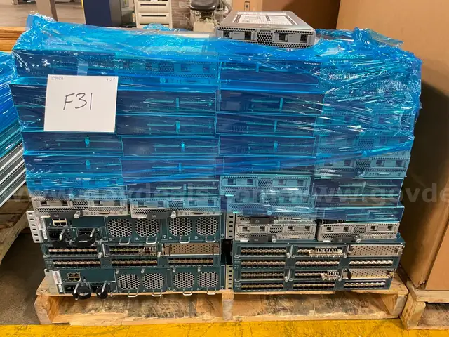 Lot of Cisco &#x26; HP Server Components