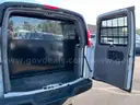 2017 GMC Savana 3500 Passenger VAN, 4.8L V8