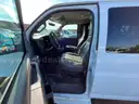 2017 GMC Savana 3500 Passenger VAN, 4.8L V8