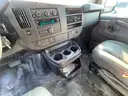 2017 GMC Savana 3500 Passenger VAN, 4.8L V8