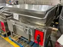 Vulcan Skillet/Braising Pan