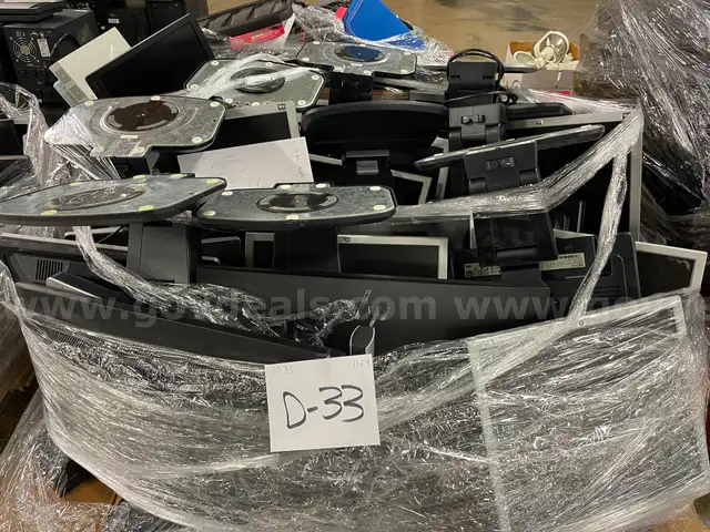 Lot of Various PC Monitors