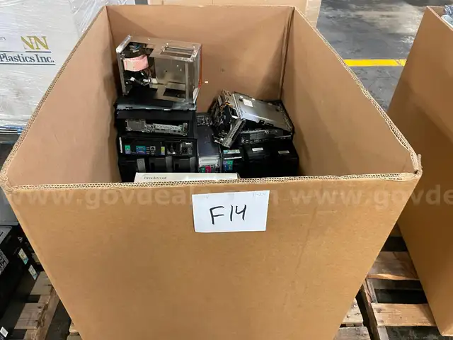 Lot of Desktop PCs and Parts