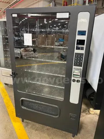 USI Mercato Vending Machine, Model 3535 Ambient