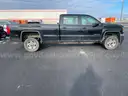 2017 GMC Sierra 2500HD CREW CAB 4WD PICKUP 4-DR, 6.0L V8