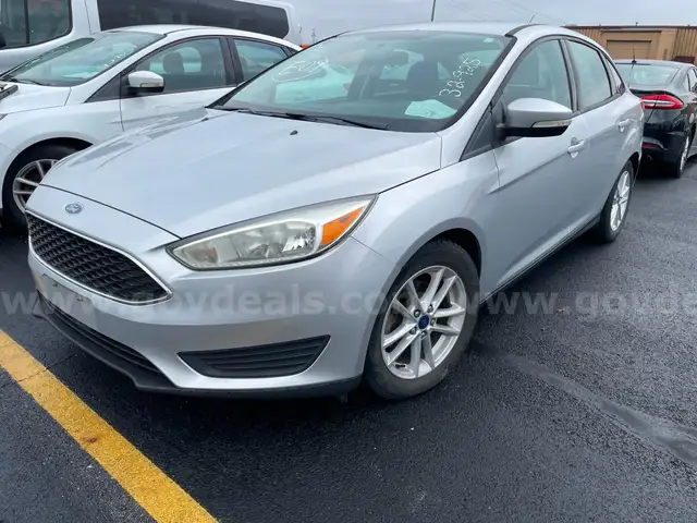 2016 Ford Focus SE SEDAN 4-DR, 2.0L L4