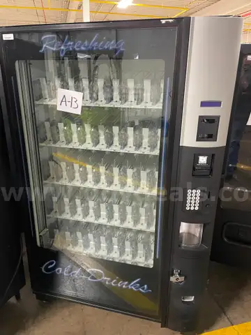 Dixie-Narco Vending Machine, Model DN5800