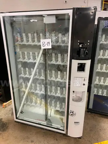 Dixie-Narco Vending Machine, Model DN5802