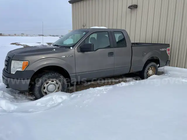 2011 Ford F-150 XL SuperCab 6.5-ft. Bed 4WD, 5.0L V8