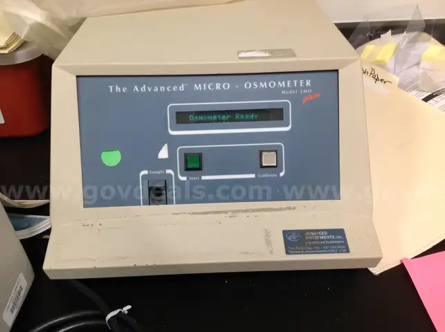 Micro Osmometer Model 3mo