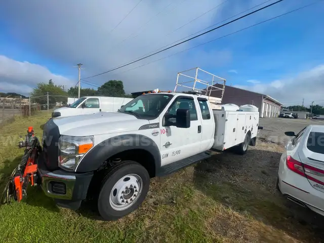 2016 Ford F-550 Utility Body w/Ballymore Lift, Cox Reels Oil Hose, Ultimate Power Inverter Converter