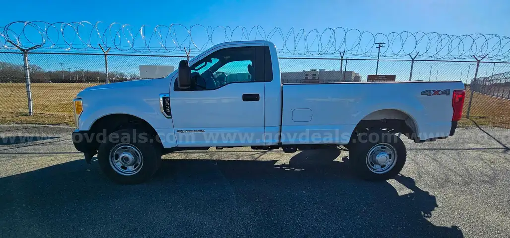 2017 Ford F-350 Powerstroke XL 4WD
