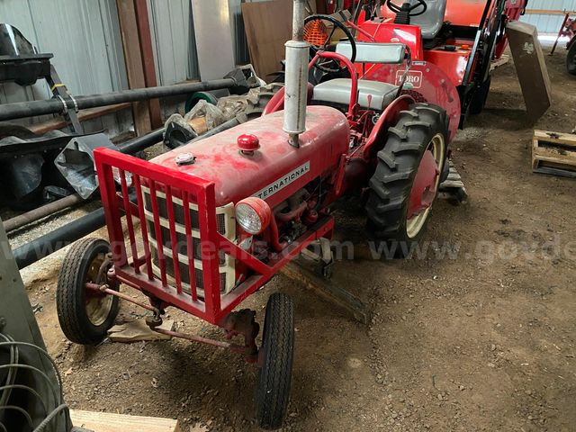 1960 International Cub Tractor | AllSurplus