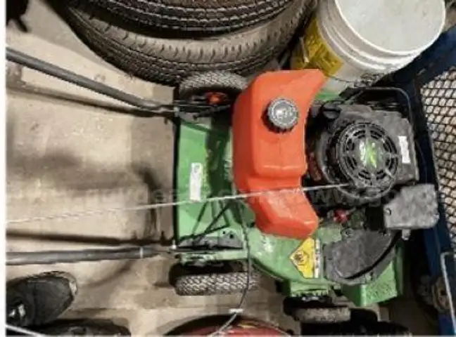 lawnboy lawnmover