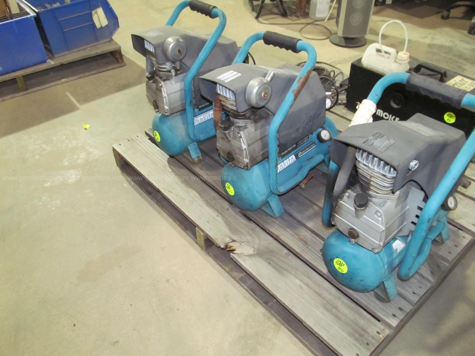 Makita mac700 best sale air compressor