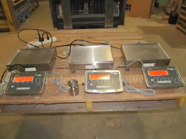 1 Pallet Lot Minebea Intec Midrics 1 Electronic Scales with Stainless Steel Platforms