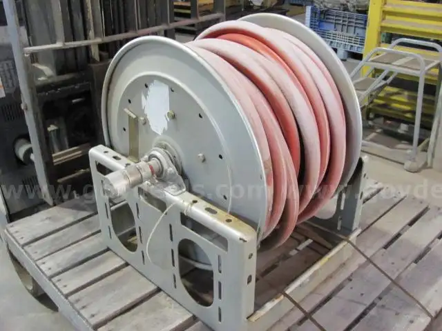 Hannay # 3124-24-26 Roll Up Hose Reel