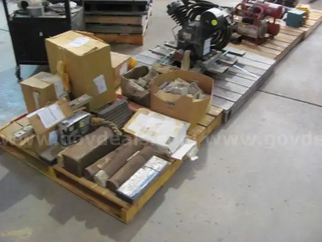 4 Pallet Lot of Industrial Equipment &#x26; Parts Lot