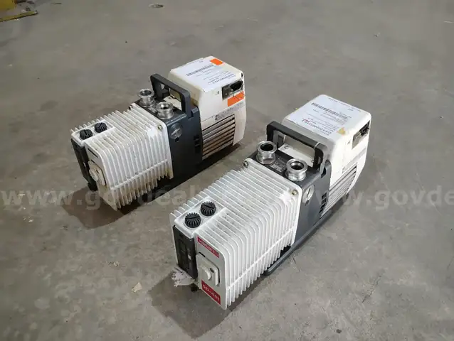 Lot of 2 ea Rotary Vane Vacuum Pumps