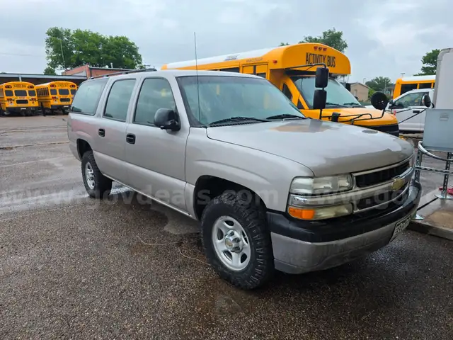 2004 Chevrolet Suburban