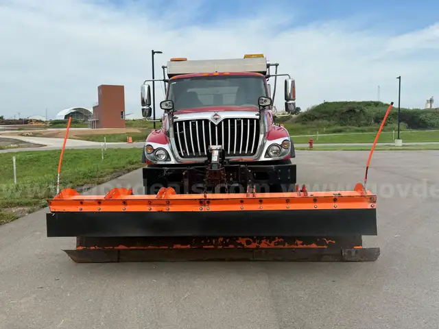 2012 International 7400