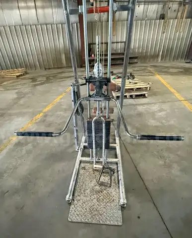 Universal Total hip machine and multi-station
