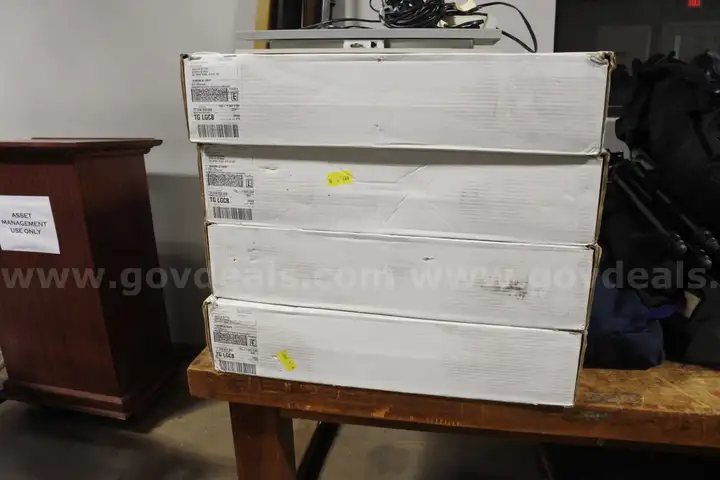 PLATES, LOT OF SPARTA SCIENCE