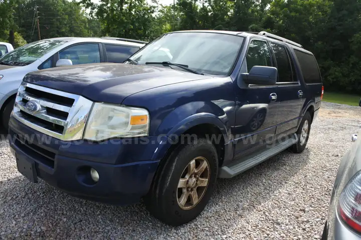 SUV, 2010 FORD EXPEDITION (PC# 219475)