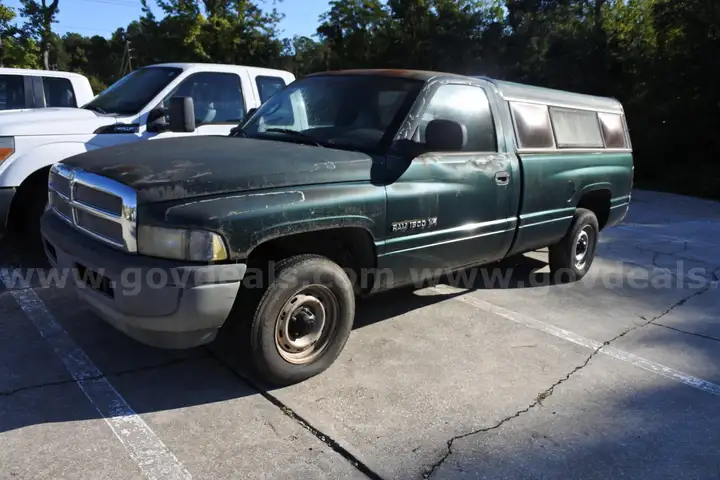 TRUCK, 2001 DODGE RAM 1500 (PC# 218671)