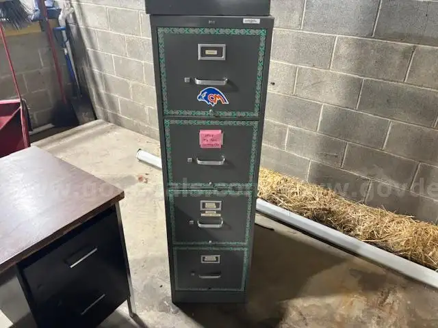 4 drawer file cabinet